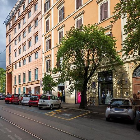 The Best Rent - Spacious One-Bedroom Apartment Near Colosseum Rom Eksteriør billede