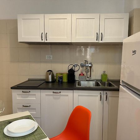The Best Rent - Spacious One-Bedroom Apartment Near Colosseum Rom Eksteriør billede